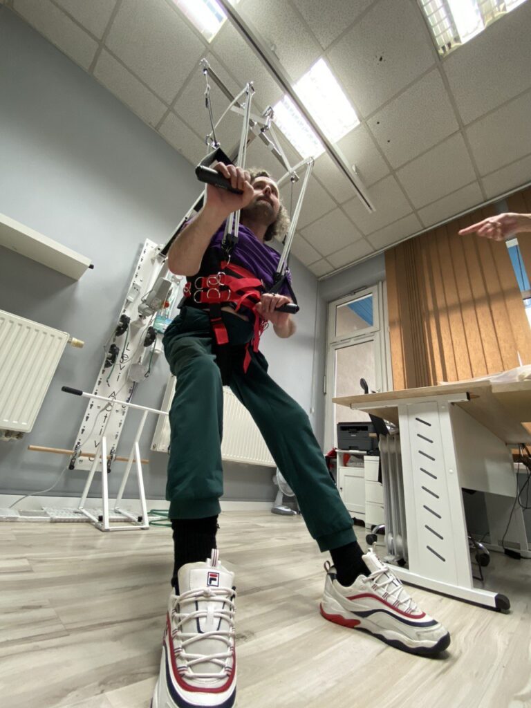 Pionizacja w dystrofii mięśniowej? Tak to możliwe Dystropower dynamiczna pionizacja ćwiczenia rąk oporowo