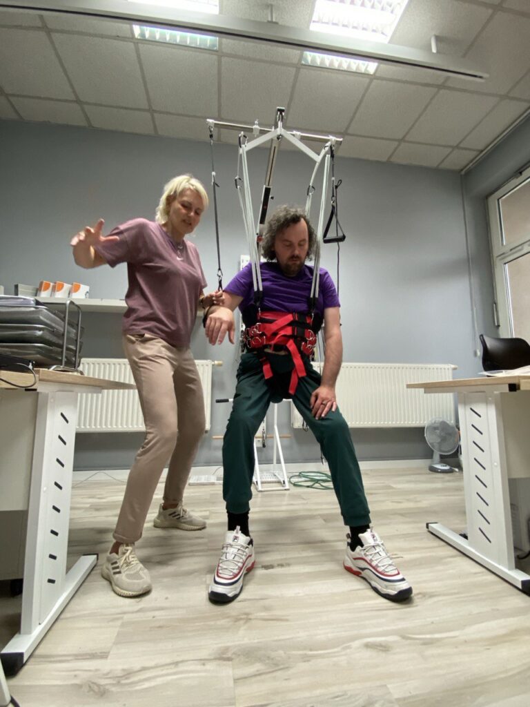 Pionizacja w dystrofii mięśniowej? Tak to możliwe Dystropower dynamiczna pionizacja można też ćwiczyć ręce oporowo